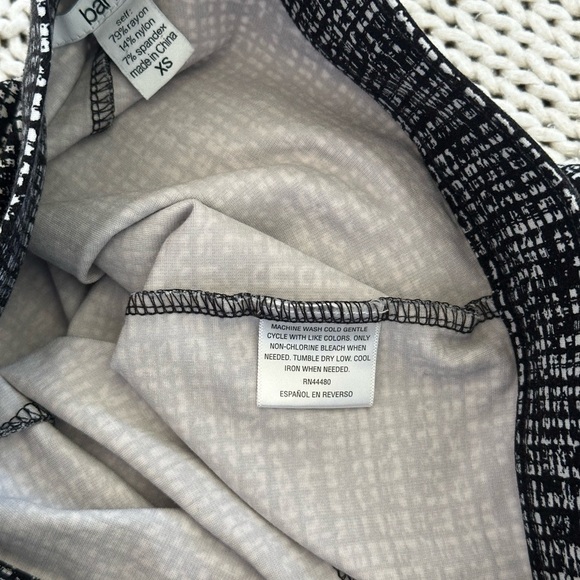 Bar III Smugged Check Print Stretch Compression Women's Leggings Size XS - Picture 5 of 5